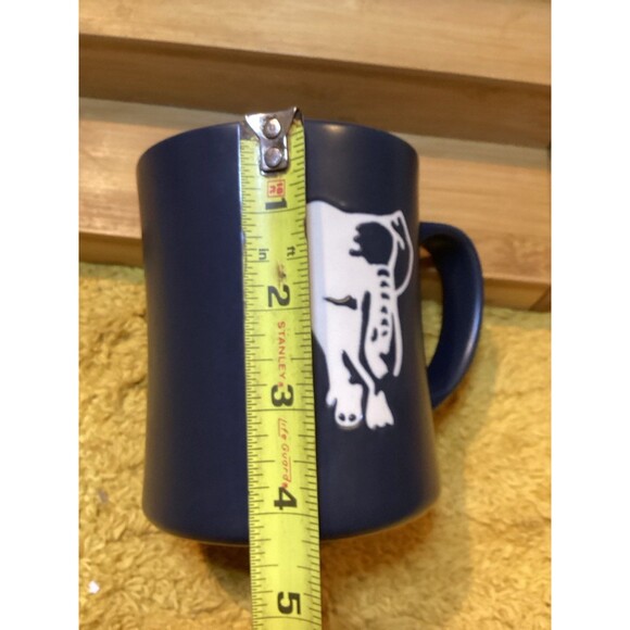 Starbucks Elephant Embossed 2011 Black & White Coffee Mug Orange Inside - Picture 5 of 6